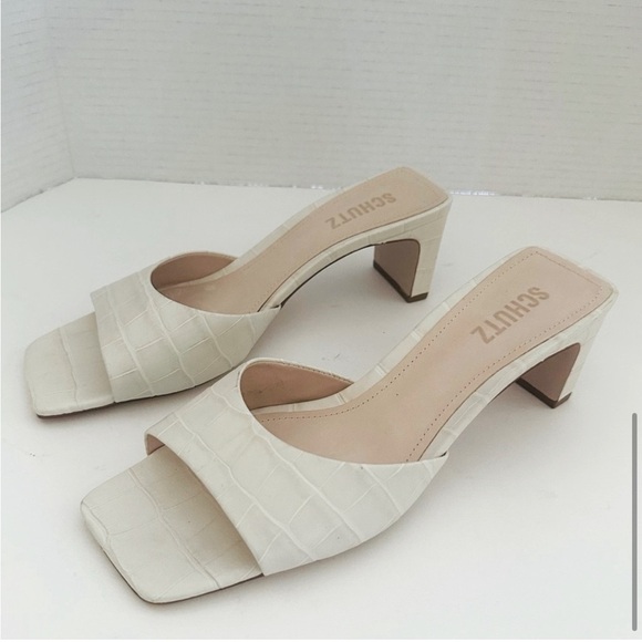 Schutz The Queliana Croc Embossed Mule Block Heel Slip-On Sandal,White, Size 8.5 - Picture 6 of 11